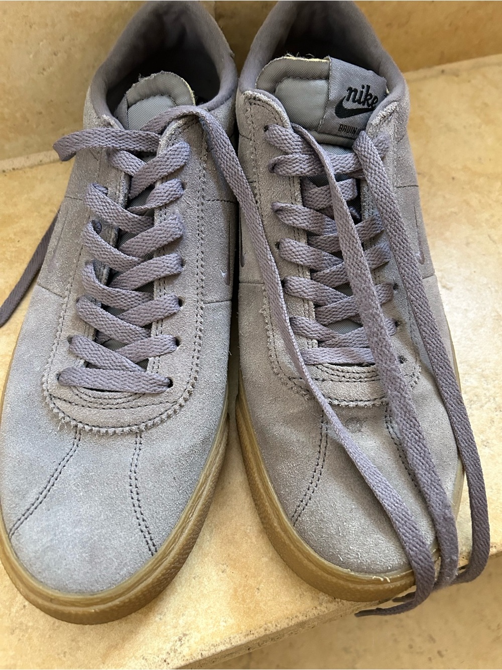 Nike Men's Light Gray Suede Low-Top Sneakers with Gum Sole